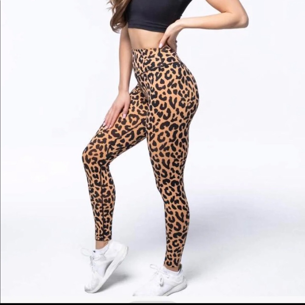 Balance Athletica King Cheetah Pants XS